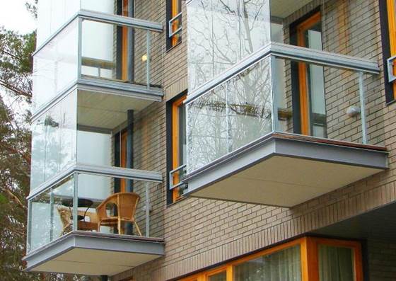 Остекление балконов: холодное или теплое